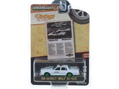 Greenlight Diecast 1980 Chevrolet Impala 9C1 Police Presents