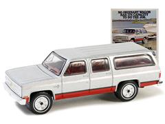 39140-F - Greenlight Diecast 1981 Chevrolet Suburban Vintage Ad Cars Series