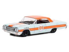 Greenlight Diecast Gulf Oil 1964 Chevrolet Impala SS Running