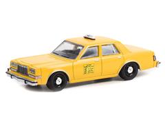 Greenlight Diecast 1984 Dodge Diplomat Taxi Thelma Louise 1991