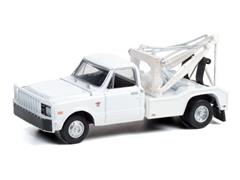 Greenlight Diecast 1968 Chevrolet C 30 Dually Wrecker