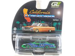 GREENLIGHT #63080-F-SP1 - 1992 Ford Crown Victoria Lowrider in Green Chrome with Lightbar