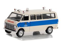 67040-A - Greenlight Diecast Ontario Hospital Services Commission Ontario Canada 1969