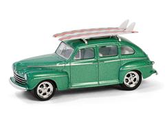 Greenlight Diecast 1946 Ford Fordor Super Deluxe