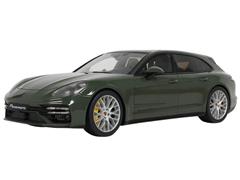 GT447 - Gt Spirit 2021 Porsche Panamera Turbo