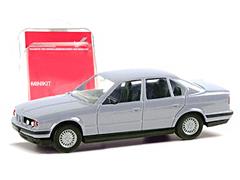 012201GY - Herpa Model BMW 5 Series Sedan