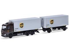 317832 - Herpa UPS Mercedes Benz Actros Classicspace