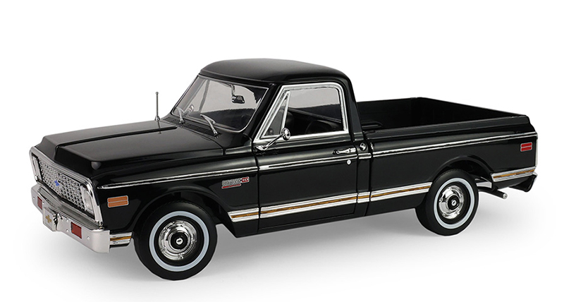 1971 Chevrolet C10 Custom Pickup Truck in Black - 18054