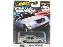 HOT WHEELS #HNW46-JHW67 - Mercedes Benz 500 SEL