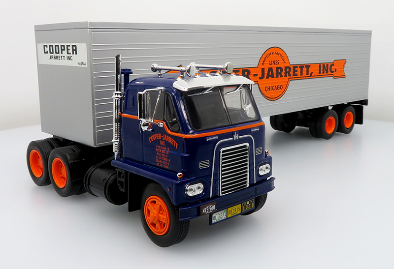 1959 International DCOF-405 with Traile - Cooper Jarret Inc - 43-0637