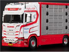 32-0217 - IMC Scania R high roof boxed