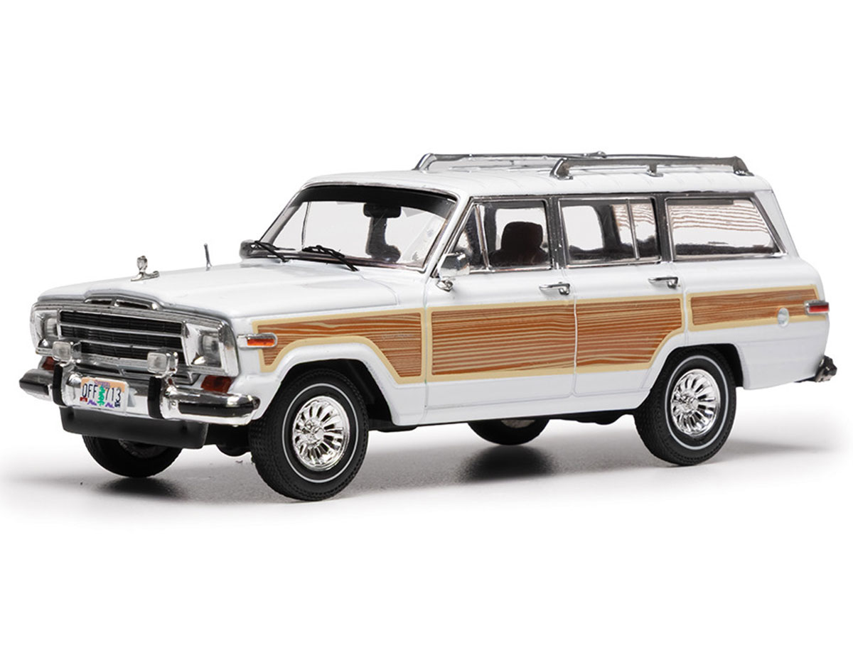 1989 Jeep Grand Wagoneer 4WD in White with Wood Panel Deco - CLC643N
