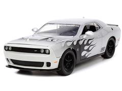 33880 - Jada Toys 2015 Dodge Challenger SRT Hellcat