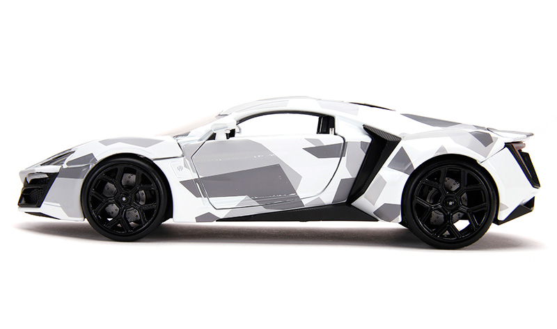 SUPERCAR LYKAN HYPERSPORT 1/18 GP Replicas Cameleon ** AVEC DÉFAUT