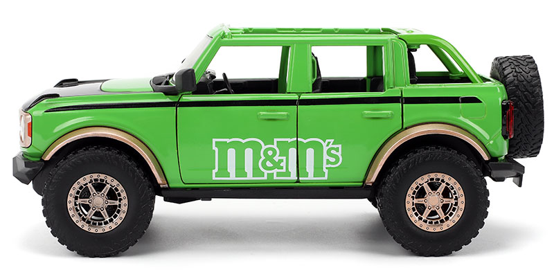 M Ms - 2021 Ford Bronco in Glossy Green with Green M M Figure - 35473