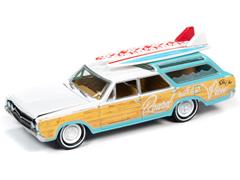 JLSP110-A - Johnny Lightning 1964 Oldsmobile Vista Cruiser Surf Rod