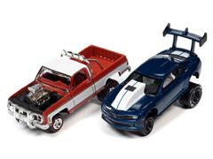 Johnny Lightning Zingers Twin Pack Diecast metal body and