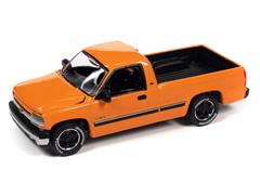 JLSP281-A - Johnny Lightning 2002 Chevrolet Silverado Pickup Truck