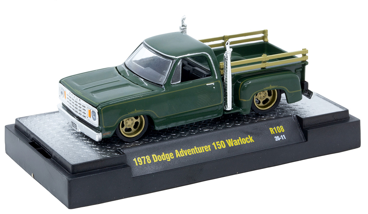 【 双龍（雨龍）唐木箱 】 　中華古玩 1978 Dodge Adventurer 150 Warlock in Green - 32500-108-D