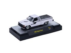M2MACHINES #32500-112-E - 1985 Toyota Truck in White