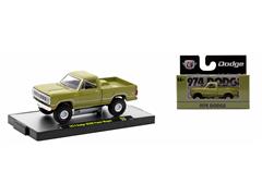 M2 Machines 1974 Dodge W200 Power Wagon #32500-92-E