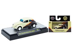 M2MACHINES #32600-92-D - 1967 VW Beetle Deluxe USA Model in Cream and Black