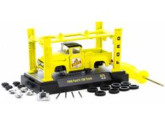M2MACHINES #37000-75-C - Hays - 1956 Ford F-100 Pickup Truck in Yellow with Lift