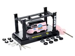 M2MACHINES #37000-84-B - 1960 VW Delivery Van in Pink and Black