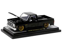 40300-108A - M2 Machines 1976 GMC Sierra Grande 15 Custom