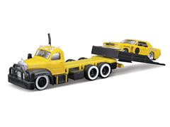 Maisto Diecast 1953 Mack B 61 Flatbed