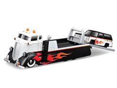 MAISTO #15055-BI - COE Flatbed and 1979 Chevrolet K5 Blazer in Black and White with Flame Graphics