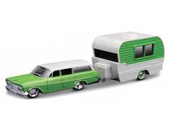 15368-AM - Maisto Diecast 1962 Chevrolet Biscanye