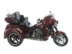 32337CC - Maisto Diecast 2021 Harley Davidson CVO Tri Glide Motorcycle