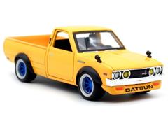 32528Y - Maisto Diecast 1973 Datsun 620 Pickup Truck