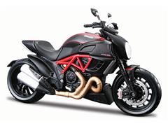 39196RBK - Maisto Diecast Ducati Diavel Carbon Motorcycle