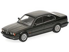 MINICHAMPS #870025100 - 1988 BMW 5 Series E34 in Metallic Dark Blue