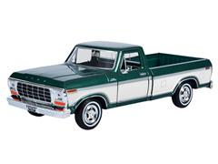 1979 Ford F-150 Custom Pickup in Green and White #79346AC-GW