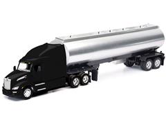 NEW-RAY #12553 - Peterbilt 579 Sleeper Cab in Black with Chrome Oil Tanker