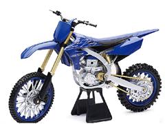 NEW-RAY - 49703 - Yamaha YZ450F Dirt 