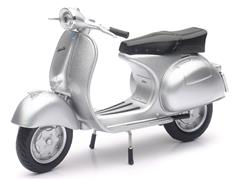 57863 - New-Ray Toys 1953 Vespa 150GS Scooter