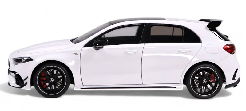 Mercedes-Benz AMG A 45 S in Polar White - 1069-40