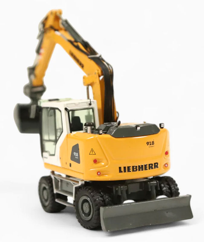 Liebherr A918 Compact Generation 8 Wheeled Excavator - 1096