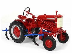 ZJD-1905 - Spec-cast Farmall 560 Cub Tractor