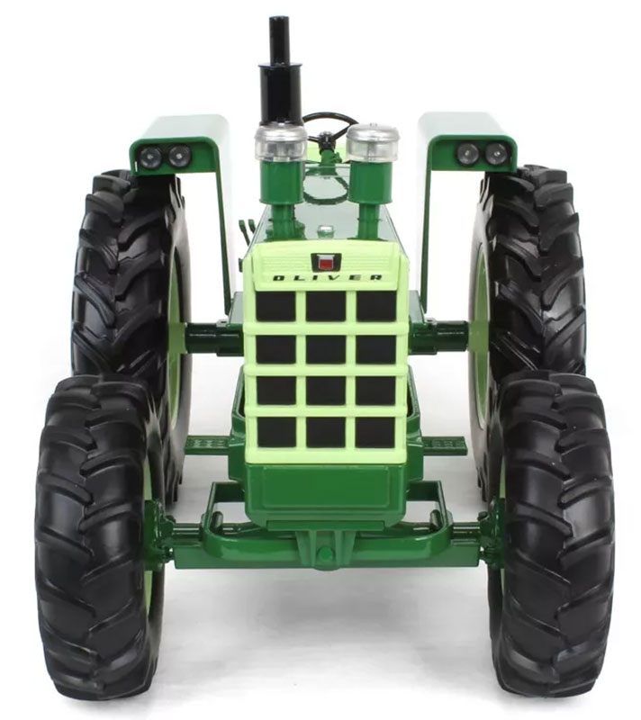 Oliver 1900 Tractor with Power Assist - SCT-960