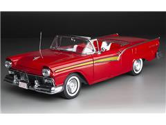 Sunstar 1957 Ford Fairlane 500 Skyline