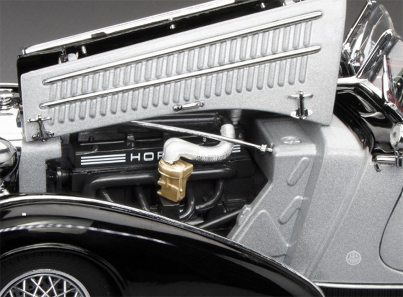 1939 Horch 855 Roadster in Black and Silver - SS-2410