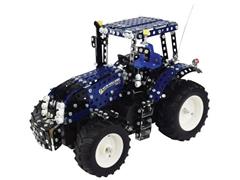 10057 - Tronico R_C New Holland T8390 Radio Control Model