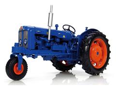2887 - Universal Hobbies Fordson Super Major Tricycle Row Crop Tractor