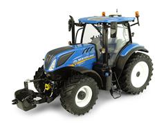5265 - Universal Hobbies New Holland T7165S Tractor 2017