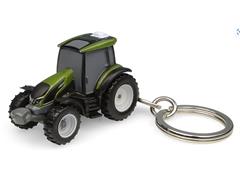 5872 - Universal Hobbies Valtra G135 Tractor